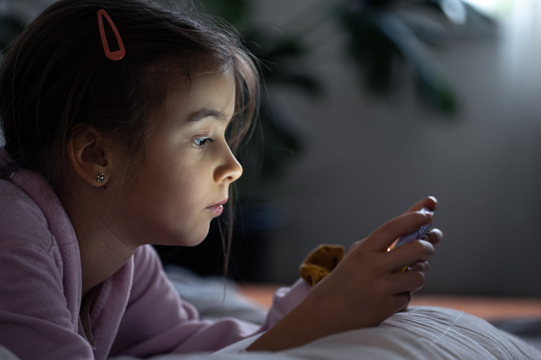 How to Reduce Screen Time for Kids | Practical Tips & Activities
